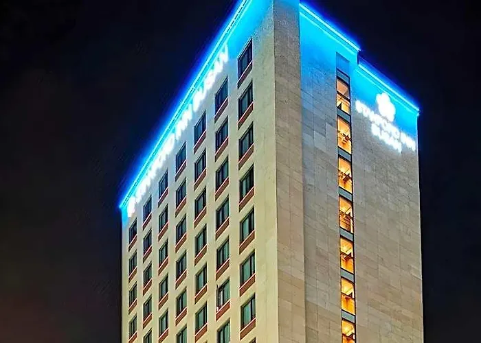 Hotel Stanford 3*